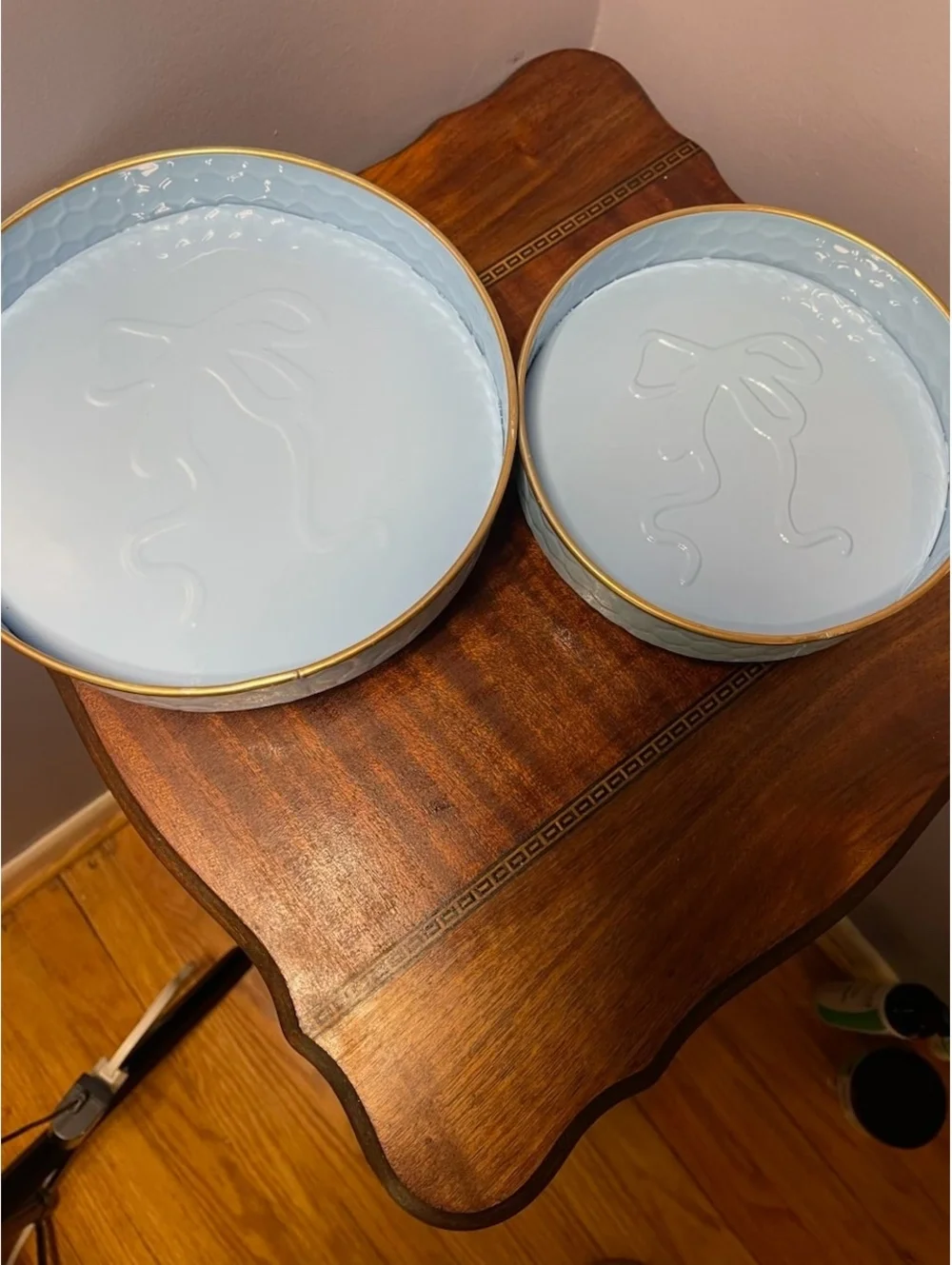 Set of 2 Trinket Trays Blue Metal w/Bow Accents Decor